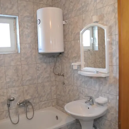 Bed and breakfast Ivanovic 2*